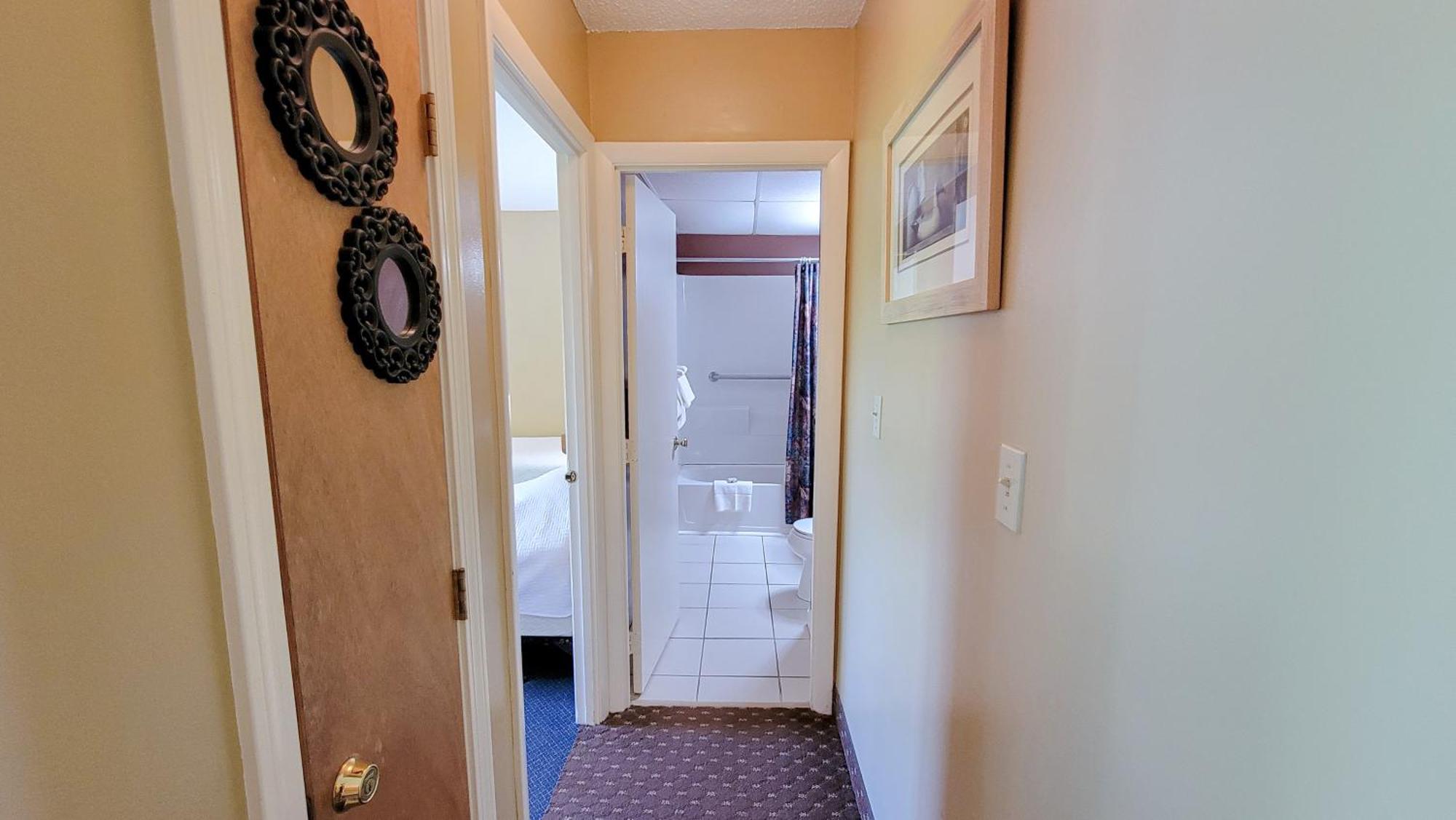 Village Of Winnipesaukee Laconia Room photo